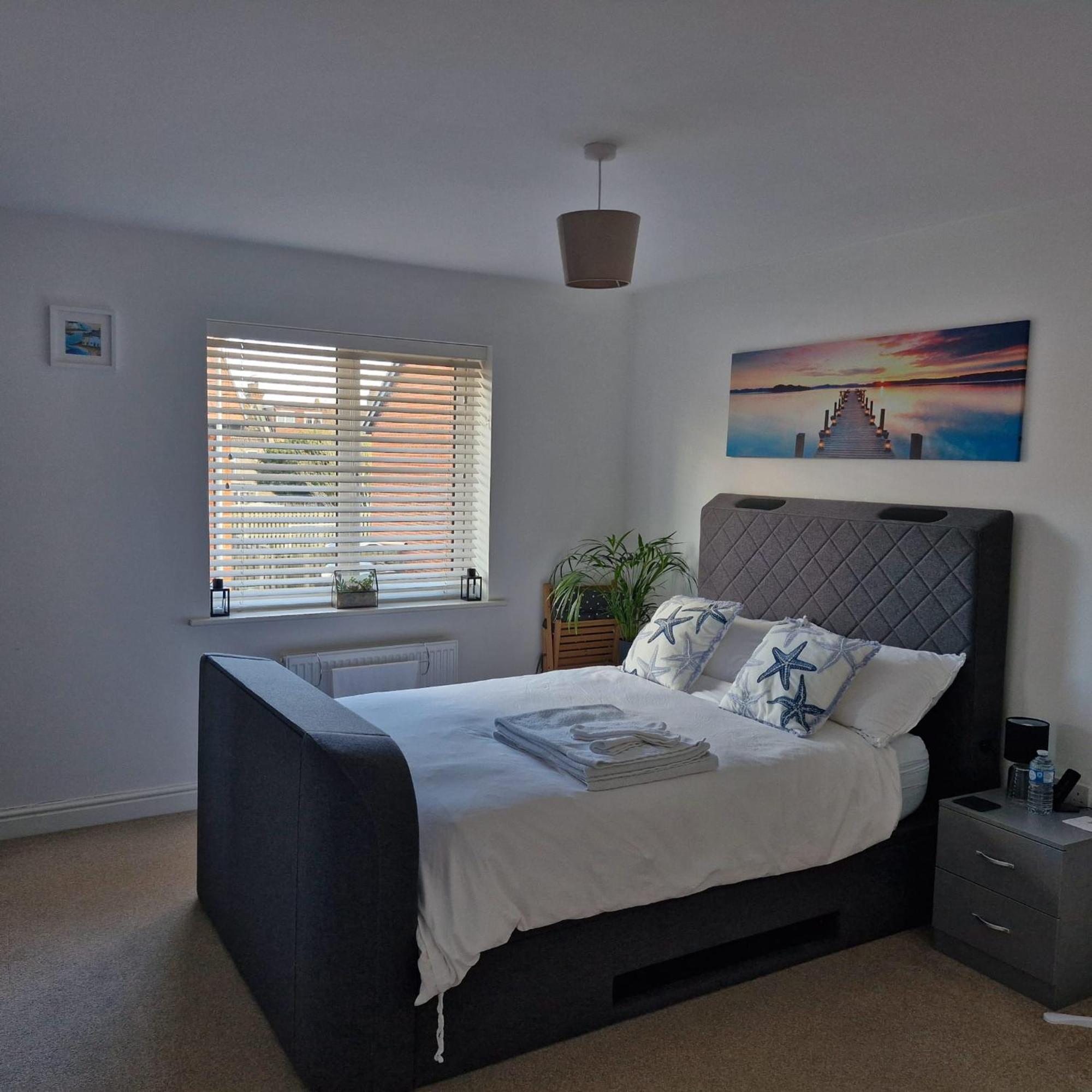 סנדגייט Modern Double Room With En-Suite, Parking & Fast Wifi - Close To Beach מראה חיצוני תמונה
